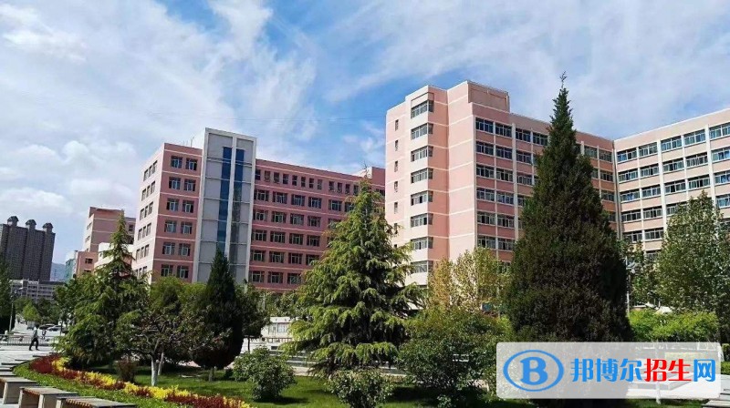 蘭州高中女生畢業(yè)后讀什么中專學校好