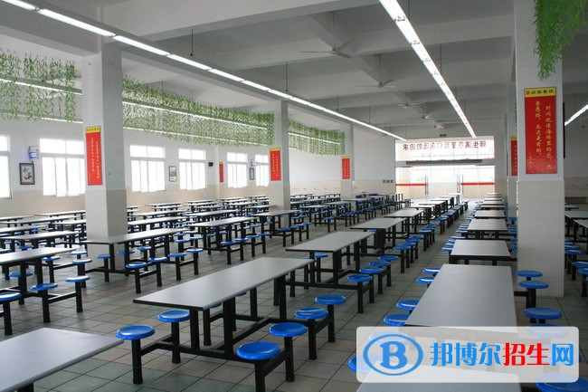 石家莊萬搏中等專業(yè)學校宿舍條件