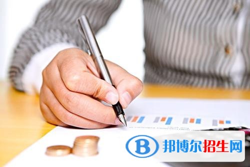 河北讀中專學(xué)校學(xué)什么有前途