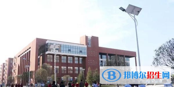 貴州航空工業(yè)技師學院白云分校2019年報名條件、招生對象