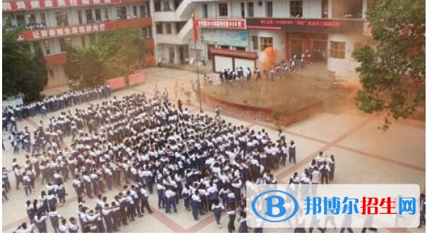 德江第二中學(xué)2019年報名條件、招生要求、招生對象