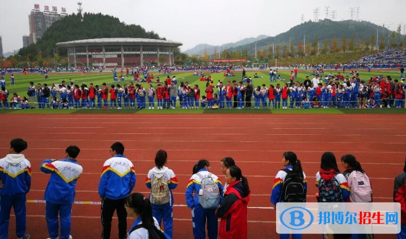 貴州銅仁第一中學(xué)2019年報名條件、招生要求、招生對象