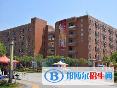 四川天一學(xué)院五年制大專(zhuān)2019年招生辦聯(lián)系電話