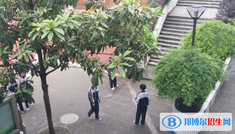 遵義第二中學(xué)2019年報(bào)名條件、招生要求、招生對(duì)象