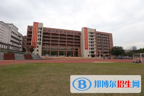 云南現(xiàn)代職業(yè)技術(shù)學(xué)院五年制大專2019年報(bào)名條件、招生要求、招生對(duì)象