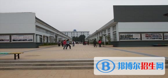 云南經(jīng)貿(mào)外事職業(yè)學(xué)院五年制大專2019年報(bào)名條件、招生要求、招生對象