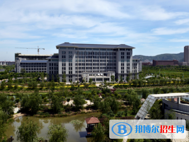 江蘇省連云港中醫(yī)藥高等職業(yè)技術(shù)學校4