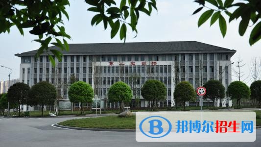重慶化工職業(yè)學(xué)院五年制大專(zhuān)2019年有哪些專(zhuān)業(yè)
