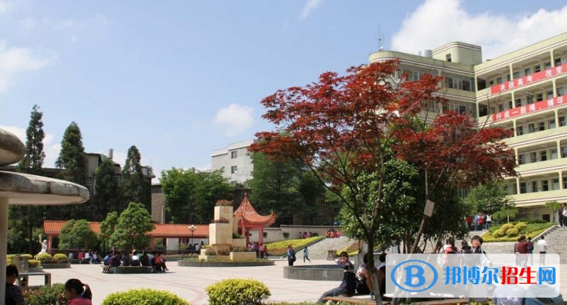 貴州大方第一中學(xué)2019年報(bào)名條件、招生要求、招生對象