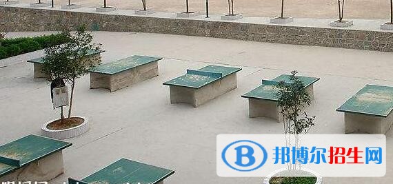余慶白泥中學(xué)2019年學(xué)費(fèi)、收費(fèi)多少