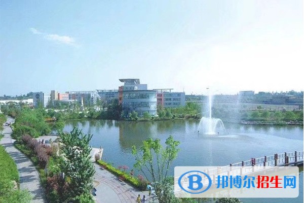 為什么要選擇上中職學(xué)校