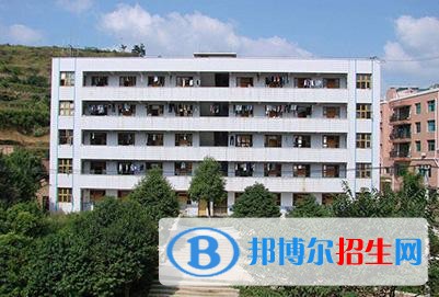麻江縣中等職業(yè)技術(shù)學校助學政策