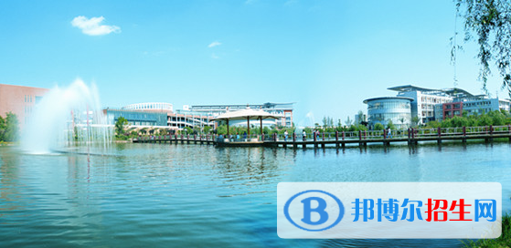 四川城市職業(yè)學院1