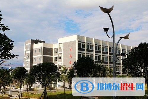 貴州納雍第一中學(xué)怎么樣、好不好