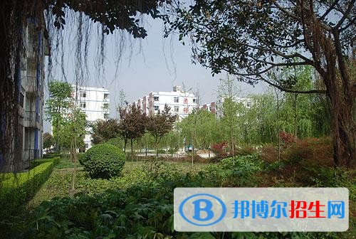 成都指南針職業(yè)技術(shù)學校1