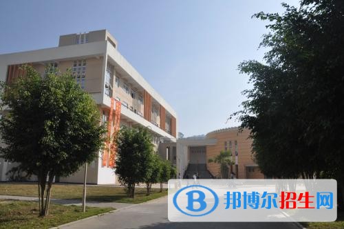 漳州城市職業(yè)學(xué)院單招2019年報名條件、招生要求、招生對象