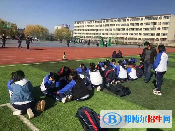 榆林市職業(yè)教育中心辦學(xué)形式是什么及專(zhuān)業(yè)的優(yōu)勢(shì)有哪些