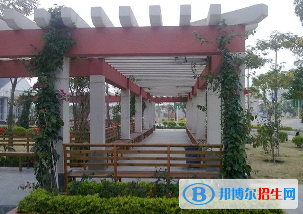 泉州醫(yī)學(xué)高等?？茖W(xué)校2