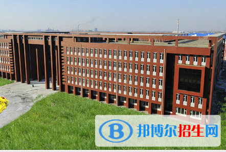 長(zhǎng)春醫(yī)學(xué)高等?？茖W(xué)校1