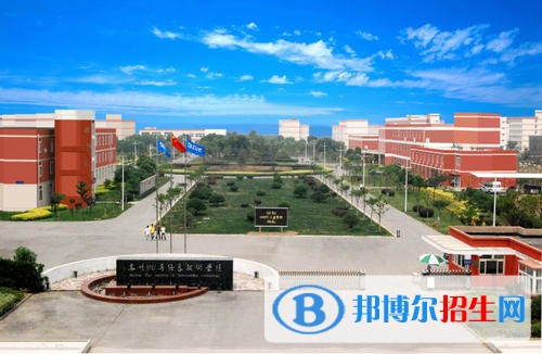 蘇州托普信息職業(yè)技術(shù)學(xué)院五年制大專(zhuān)網(wǎng)站網(wǎng)址