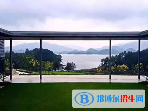 浙江旅游職業(yè)學(xué)院五年制大專學(xué)校怎么樣