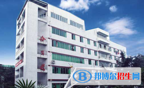 成都實驗商貿(mào)管理學校2