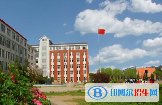 長(zhǎng)沙中專文憑有用嗎