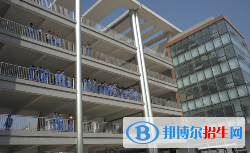 成都技師學院2