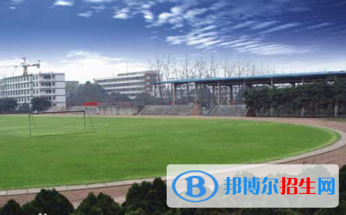 成都實驗商貿(mào)管理學校3