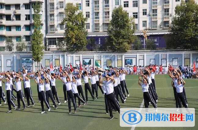 貴州鎮(zhèn)遠中學2020年報名條件、招生要求、招生對象