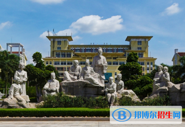 漳州衛(wèi)生職業(yè)學(xué)院3