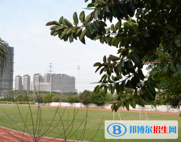 泉州紡織服裝職業(yè)學院3
