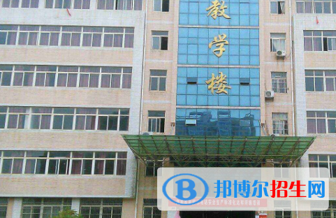 長(zhǎng)沙沒有初中畢業(yè)可以讀中專學(xué)校嗎