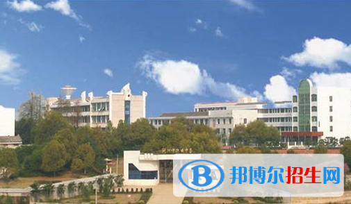 長(zhǎng)沙初中畢業(yè)上什么中專學(xué)校好