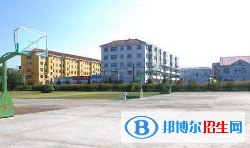長沙初中畢業(yè)能上中專學(xué)校嗎