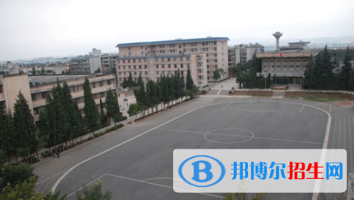 云南工業(yè)技師學(xué)院