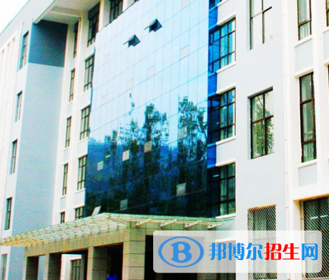 甘肅機(jī)電職業(yè)技術(shù)學(xué)院五年制大專(zhuān)2020年招生辦聯(lián)系電話