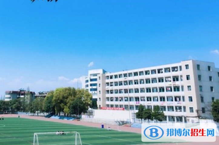 襄陽職業(yè)技術學院五年制大專2020年招生辦聯(lián)系電話