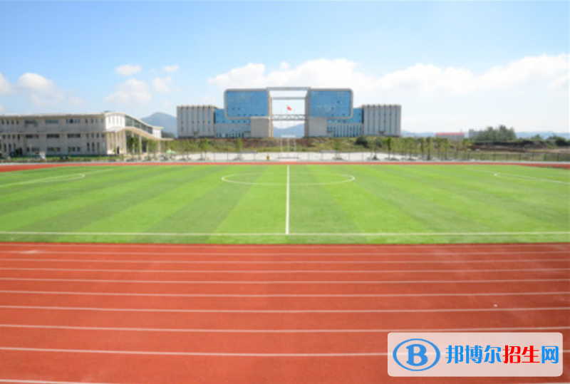 襄陽汽車職業(yè)技術學院五年制大專2020年招生辦聯(lián)系電話