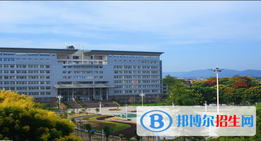恩施職業(yè)技術(shù)學院五年制大專2020年報名條件、招生要求、招生對象