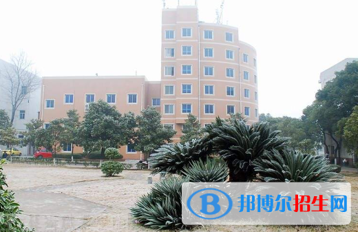 江西藝術職業(yè)學院五年制大專歷年招生錄取分數線