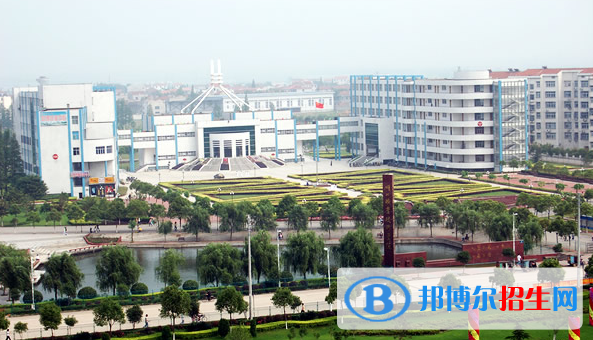 湖北職業(yè)技術(shù)學(xué)院五年制大專2020年報(bào)名條件、招生要求、招生對(duì)象