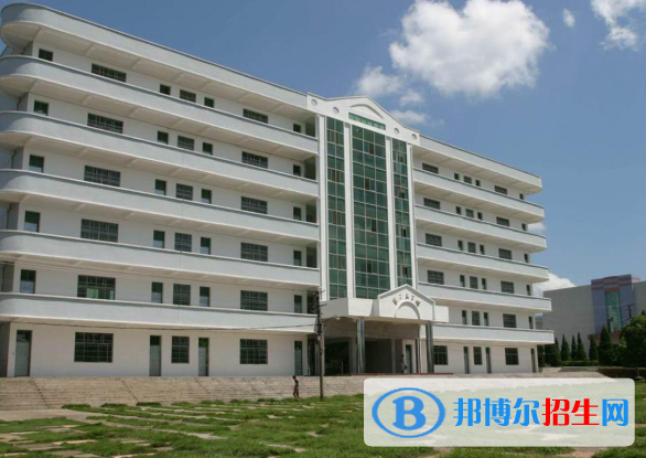 撫州幼兒師范高等專(zhuān)科學(xué)校五年制大專(zhuān)2020年招生辦聯(lián)系電話(huà)
