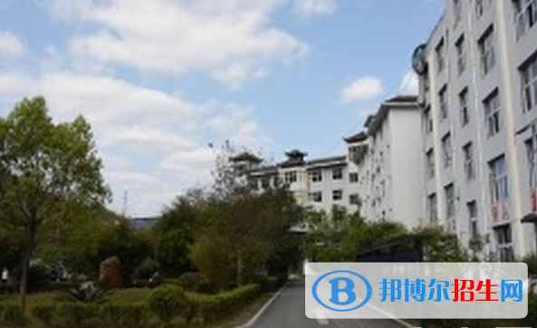 從江職業(yè)技術(shù)學校1