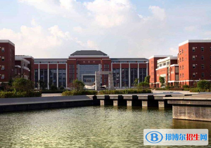 江蘇讀什么鐵路學校