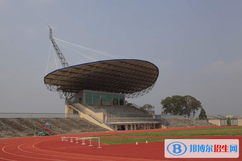 廣西高等鐵路學校大專學校