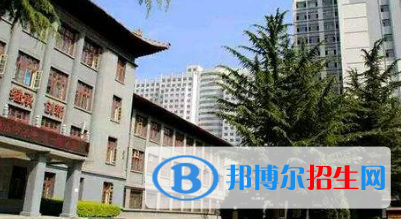 甘肅中醫(yī)學(xué)校2020年招生簡章