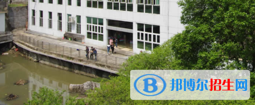 河池衛(wèi)生學(xué)校怎么樣、好不好
