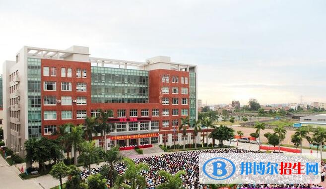 織金縣精誠職業(yè)高級中學怎么樣、好不好