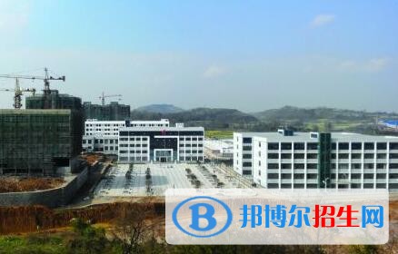 安順職業(yè)技術(shù)高級中學怎么樣、好不好
